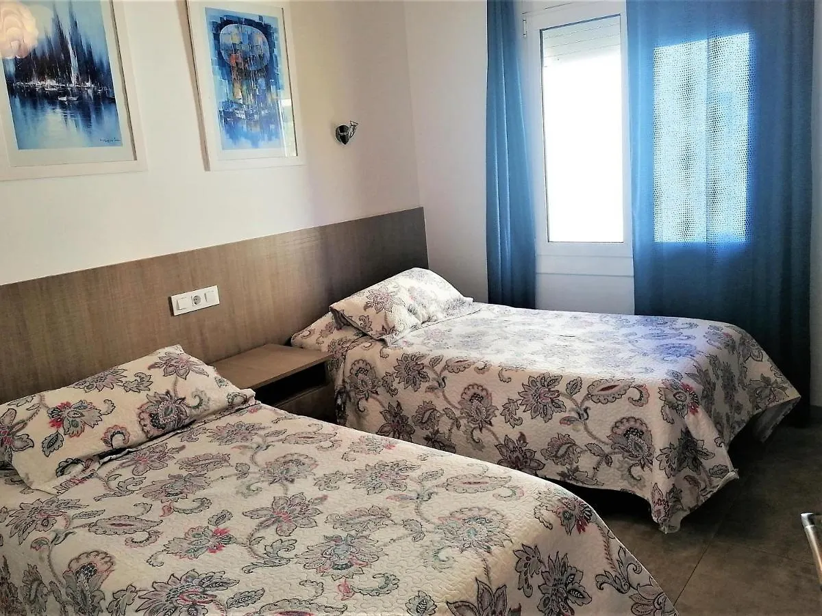 Apartamento En Roses Para 5-6 Personas, 2ª Linea De Playa, Terraza, Parking, Sin Mascotas, Sabanas Incluidas - Es-258-41