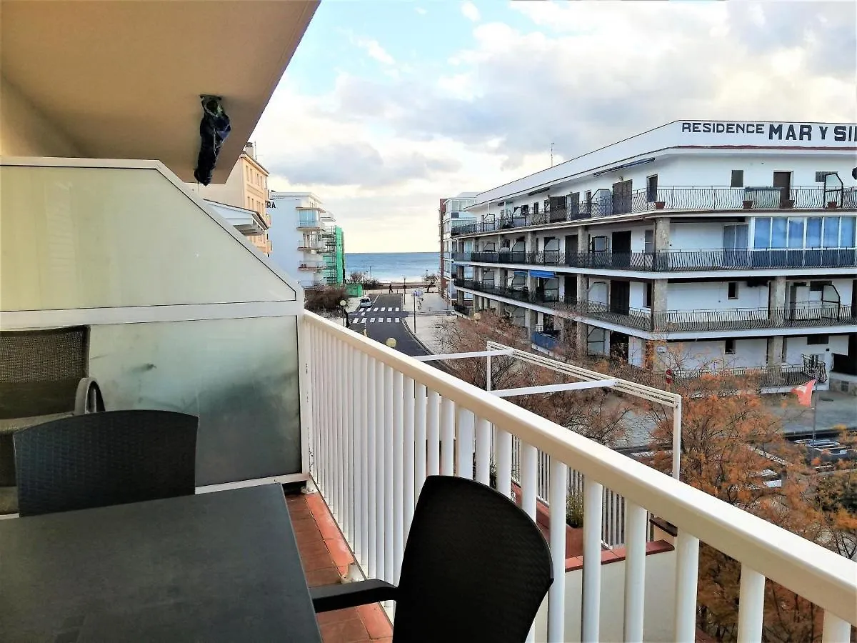 Apartamento En Roses Para 5-6 Personas, 2ª Linea De Playa, Terraza, Parking, Sin Mascotas, Sabanas Incluidas - Es-258-41 0*,